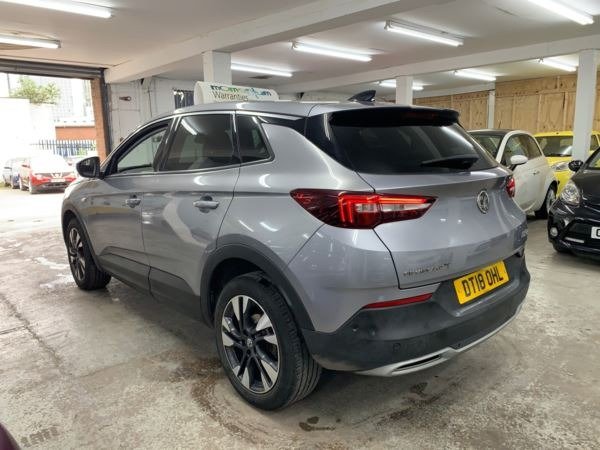 
								VAUXHALL GRANDLAND X 1.2 Turbo Sport Nav 5dr full									